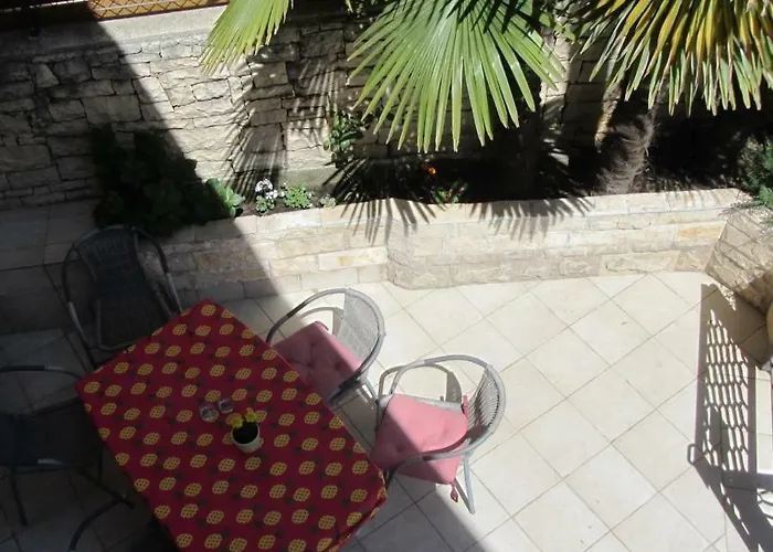 Prázdninový dům House Sara *