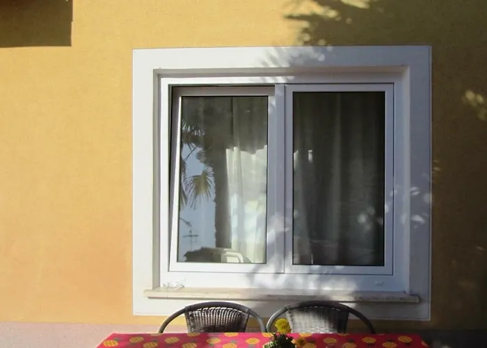 Prázdninový dům House Sara *