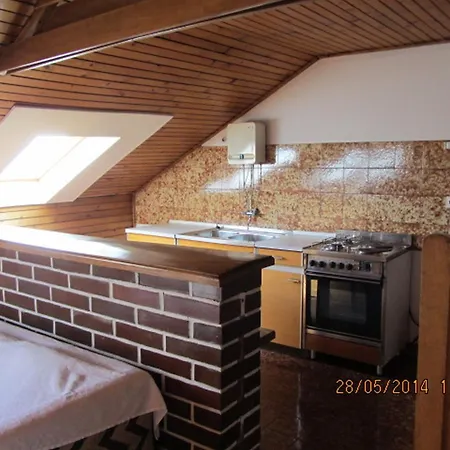 Semesterbostad House Sara Opatija