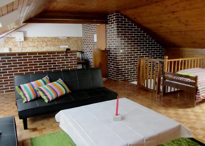 بيت للعطل Holiday House Sara أوباتيا