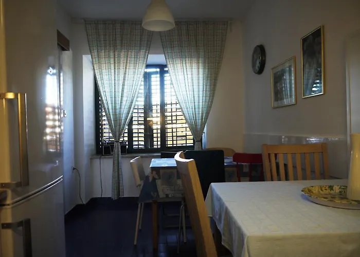 Holiday House Sara بيت للعطل