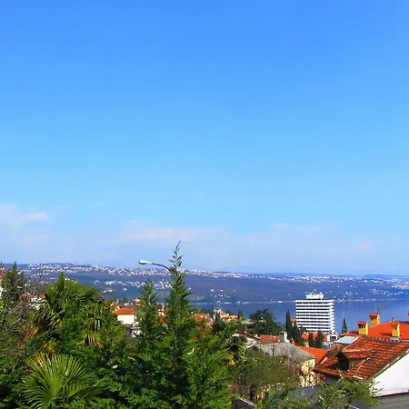 House Sara בית נופש