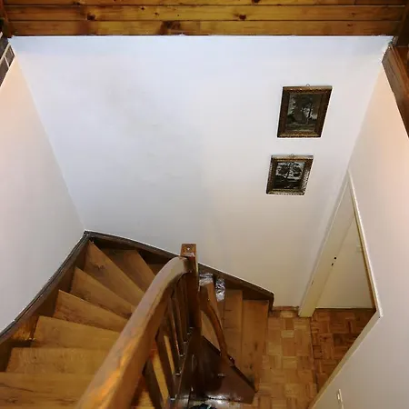 House Sara בית נופש