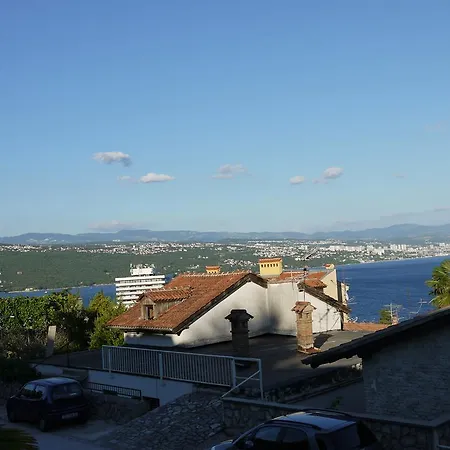 בית נופש House Sara *